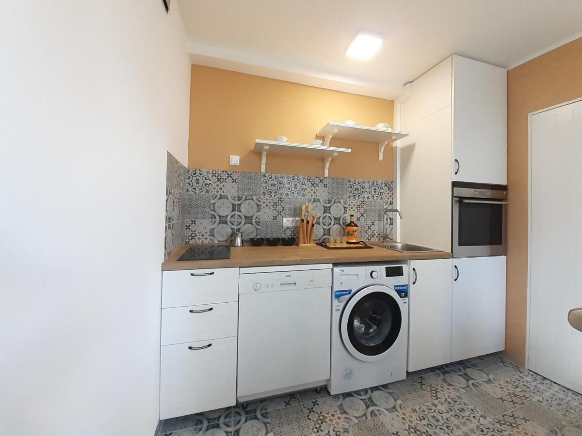Apartman Jovana Sremska Mitrovica Exteriör bild